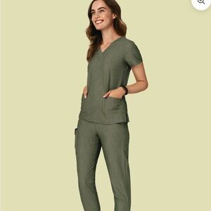 Heather Olive Mandala jogger style scrub set